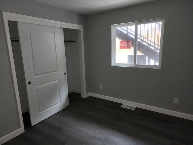 4124 Lyon Ave Oakland, CA 94601 photo 5