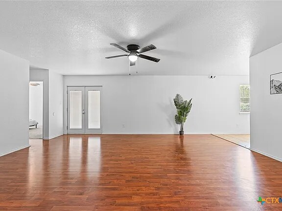 2011 Agate Dr Killeen, TX 76549 photo 2