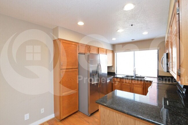 154 W 5th St Tempe, AZ 85281 photo 3