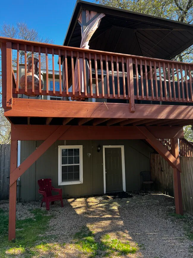 4521 Merle Dr Austin, TX 78745 photo 3