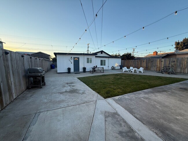 3658-3664 Marlborough Ave San Diego, CA 92105 photo 2