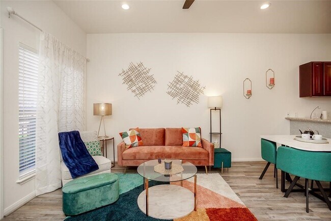 1207 Grand W Blvd Katy, TX 77449 photo 4