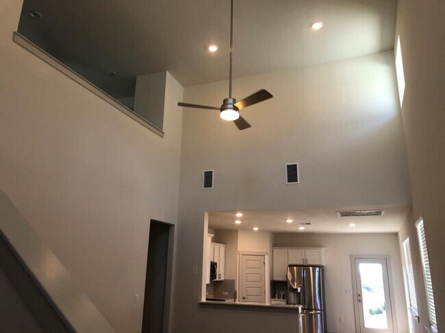7406 Daves Landing Dr Austin, TX 78724 photo 3