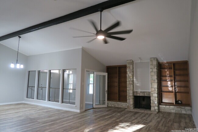 11810 Lady Palm Cove San Antonio, TX 78213 photo 3