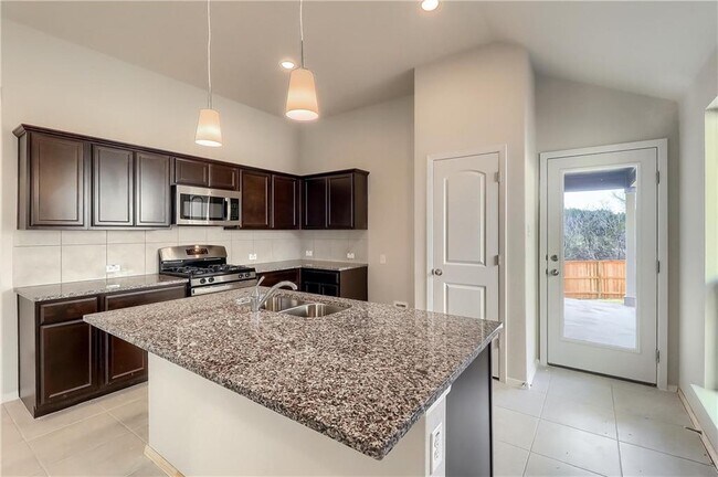 11408 Milano Dr Austin, TX 78747 photo 5