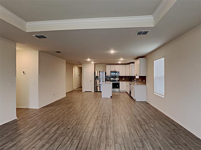 4517 Greenham Lane, Crowley, TX 76036 photo 4
