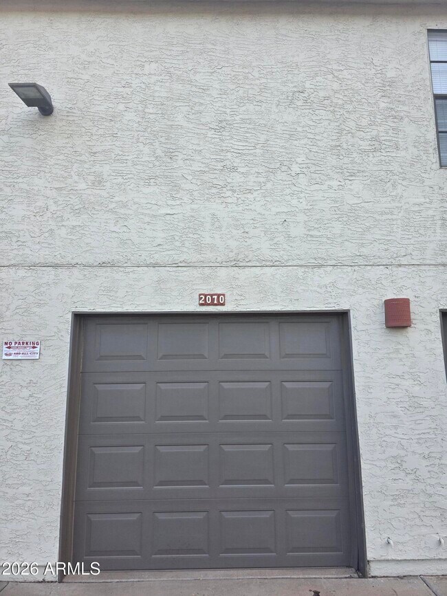 2333 E Southern Ave Tempe, AZ 85282 photo 5