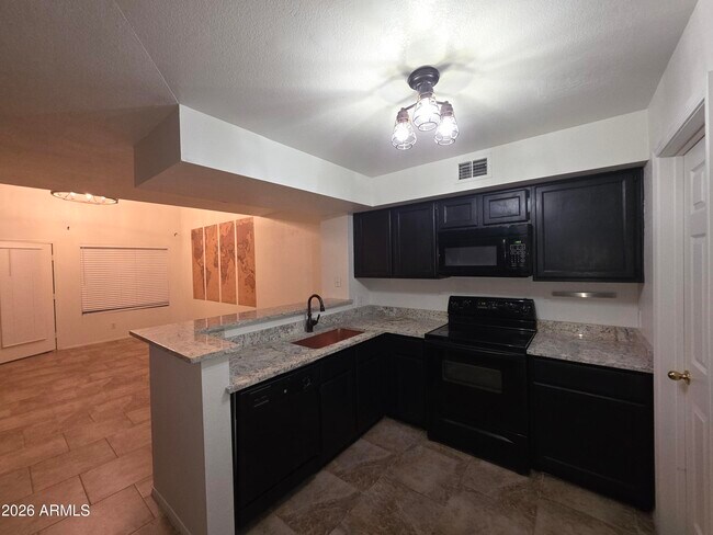 2333 E Southern Ave Tempe, AZ 85282 photo 3
