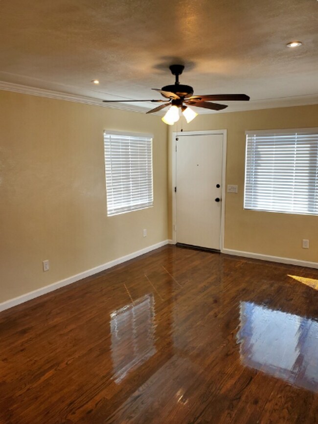 3841-3845 Superior St San Diego, CA 92113 photo 4