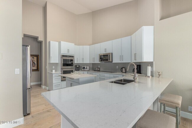 9386 E Southwind Ln Scottsdale, AZ 85262 photo 3