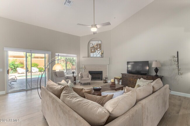 9386 E Southwind Ln Scottsdale, AZ 85262 photo 4