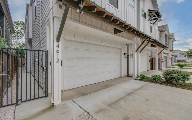 4612 Oats Street, Houston, TX 77020 photo 4
