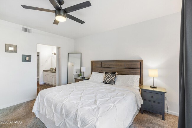 7575 E Indian Bend Rd Scottsdale, AZ 85250 photo 3