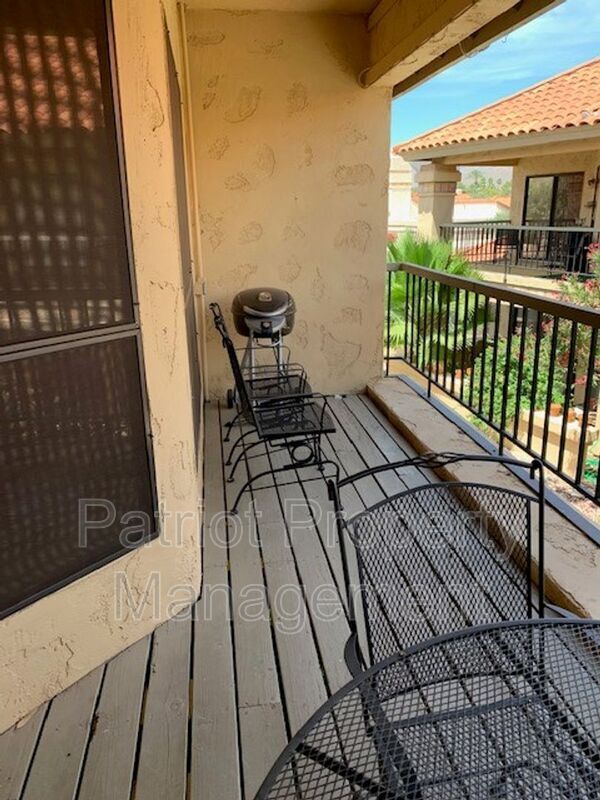 9711-9711 E Mountain View Rd Scottsdale, AZ 85258 photo 3