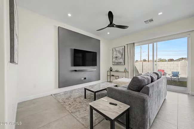 1344 E Polk St Phoenix, AZ 85006 photo 4