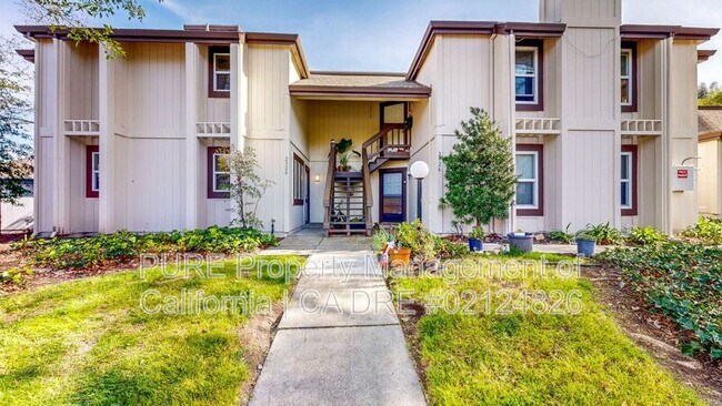 2320 Tachevah Dr Santa Rosa, CA 95405 photo 3