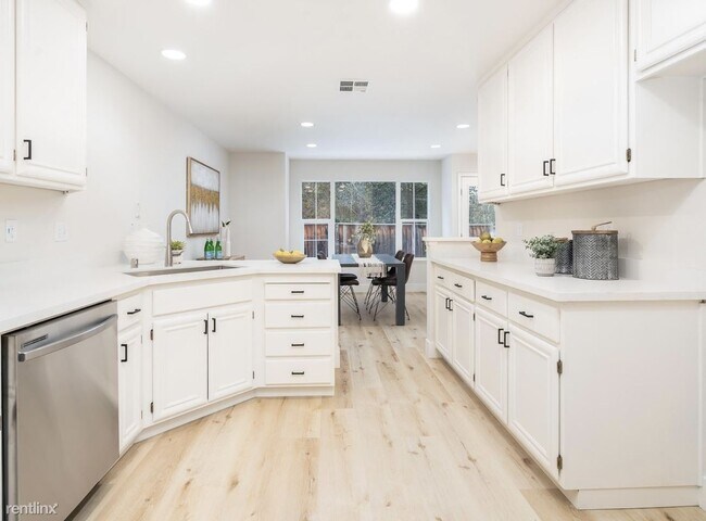 134 Coralflower Lane, San Ramon, CA 94582 photo 5