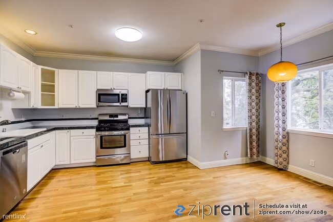 2247 Turk Boulevard, San Francisco, CA 94118 photo 3