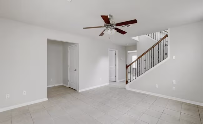 228 Friendship Oak Dr San Marcos, TX 78666 photo 3