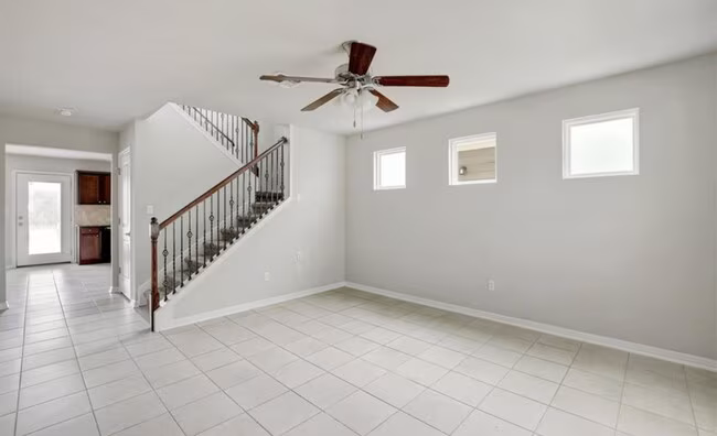 228 Friendship Oak Dr San Marcos, TX 78666 photo 2