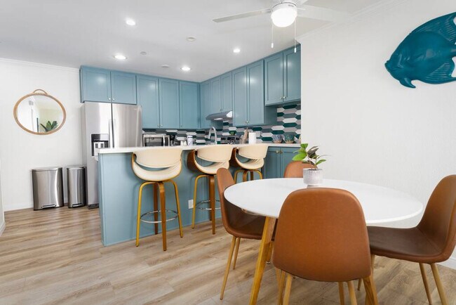 4667 Ocean Blvd San Diego, CA 92109 photo 5