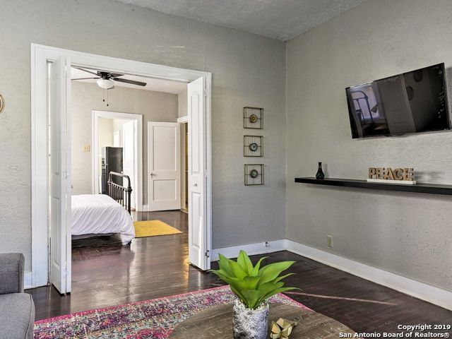 1805 N Flores St San Antonio, TX 78212 photo 5