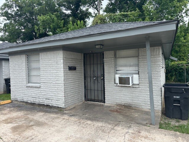 4701 Hoffman Street, Houston, TX 77026 photo 5