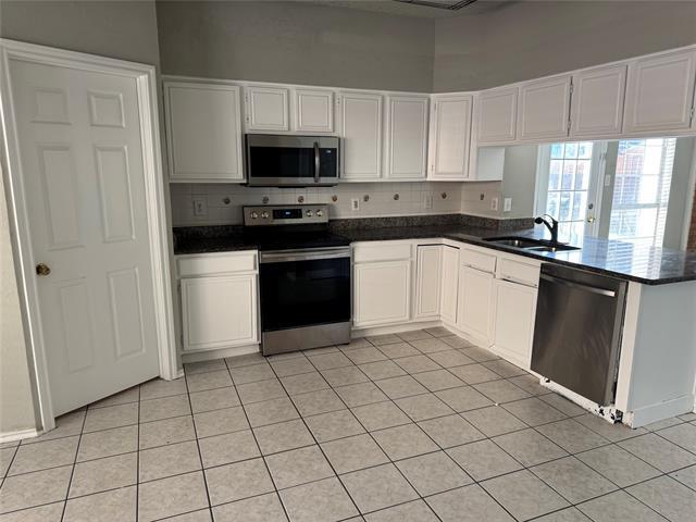 8180 Rock Brook Street, Frisco, TX 75034 photo 2