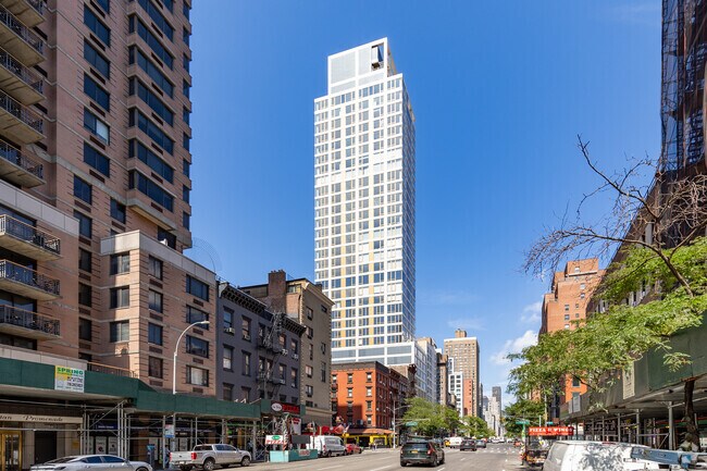 VU Condominiums photo 5