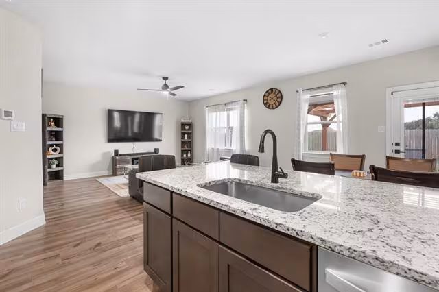 7632 Thunder River Rd Fort Worth, TX 76120 photo 5