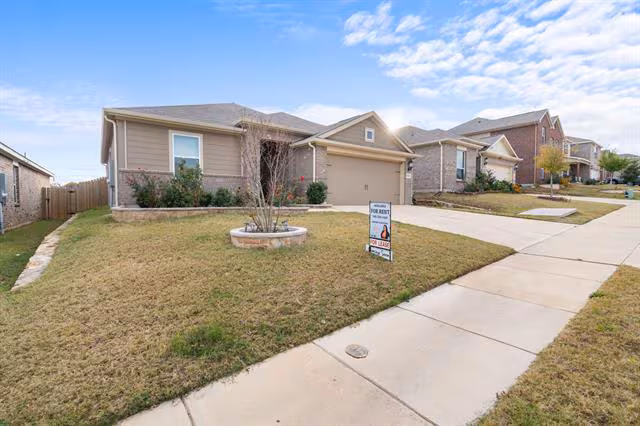 7632 Thunder River Rd Fort Worth, TX 76120 photo 2