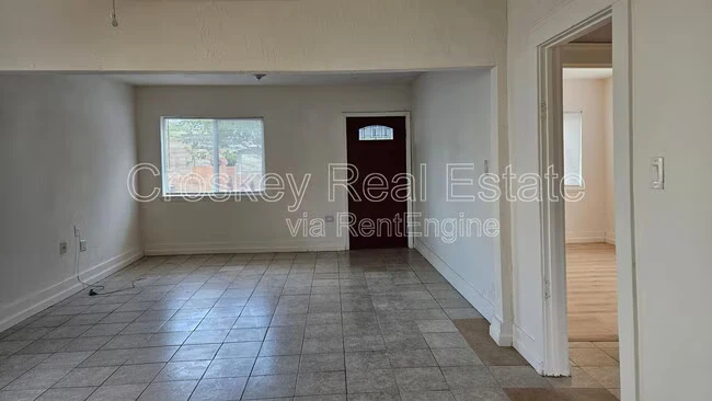 126 W 10th St Pittsburg, CA 94565 photo 4