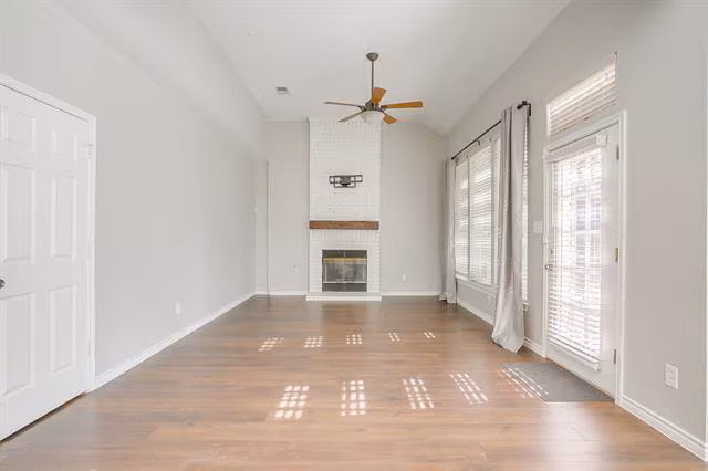 3237 Shady Glen Dr Grapevine, TX 76051 photo 5