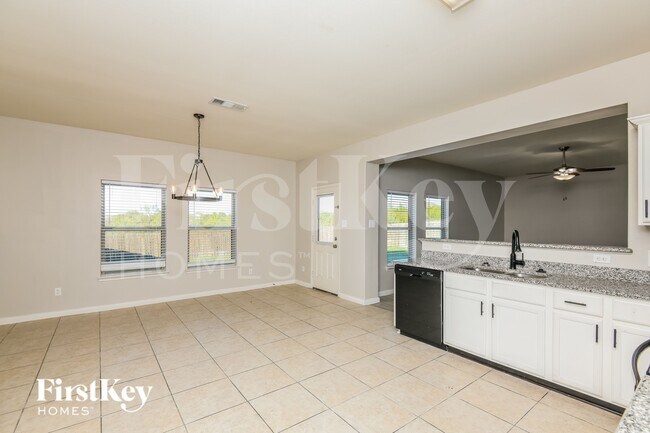6120 Obsidian Creek Court, Fort Worth, TX 76179 photo 4