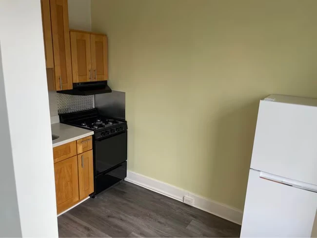 635 Irving St San Francisco, CA 94122 photo 5
