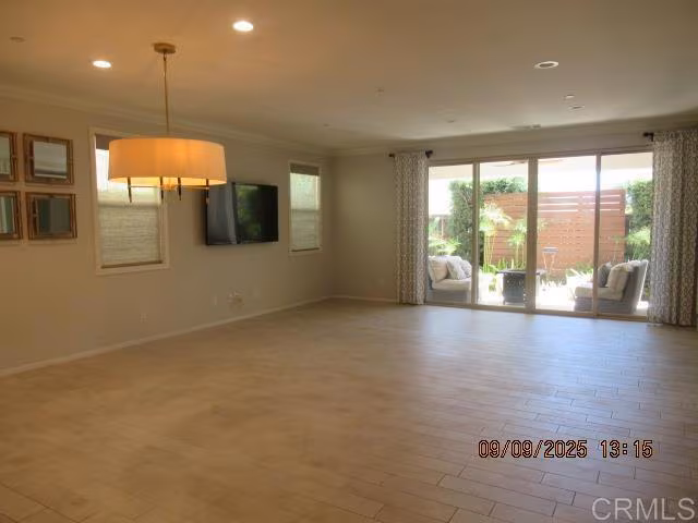 1008 Camino Prado Chula Vista, CA 91913 photo 2