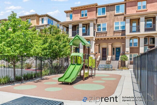 5625 Pandorea Terrace, Newark, CA 94560 photo 2