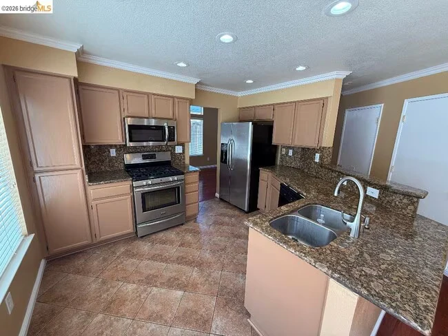 843 Steffa St Bay Point, CA 94565 photo 5