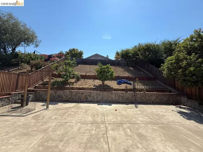 843 Steffa St Bay Point, CA 94565 photo 2