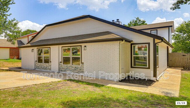 5522 Allbrook San Antonio, TX 78244 photo 3