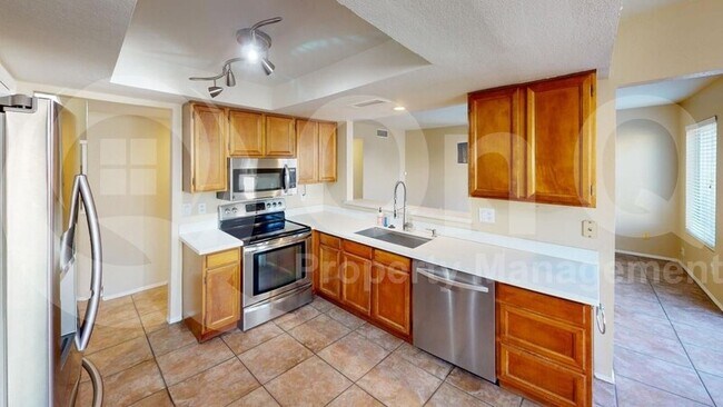 4314 E Frye Rd Phoenix, AZ 85048 photo 3