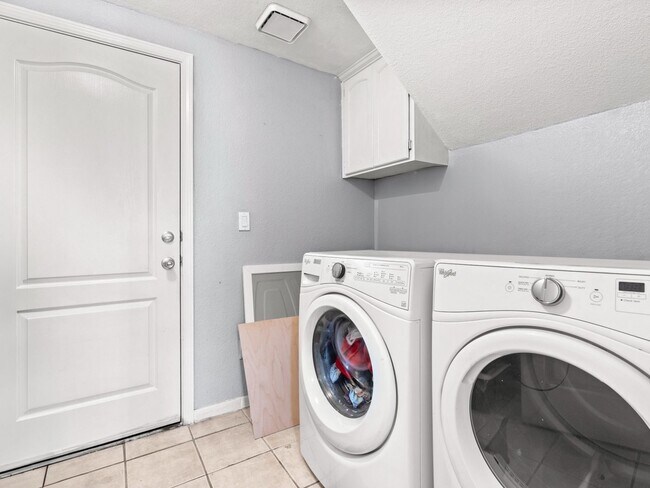 4 Bedroom Single Family Home in Antioch photo 3