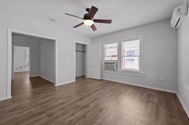 907 W Gray St Houston, TX 77019 photo 5