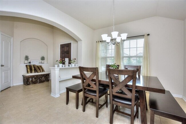 8072 Bassano Dr Round Rock, TX 78665 photo 5