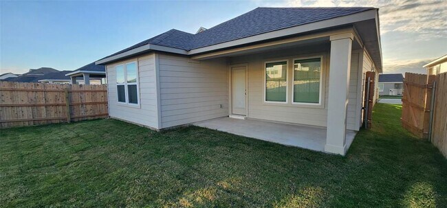 2304 Delano Dr Leander, TX 78641 photo 3