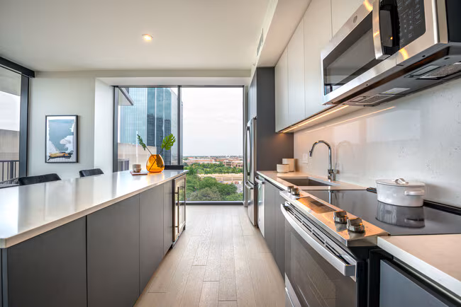 Eastline Residences photo 4
