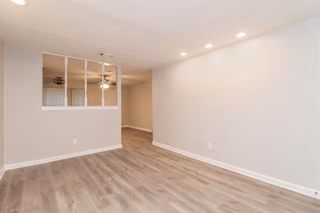 4117 Hatcher St Fort Worth, TX 76119 photo 3