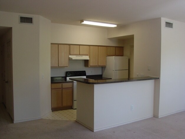 Saxon Square photo 3