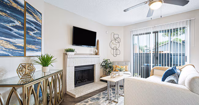 Oaks Of Lewisville Apartments photo 4