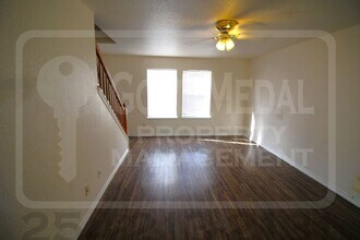 5805 Redstone Dr Killeen, TX 76543 photo 2